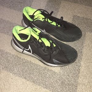 Nike Tennis Shoes